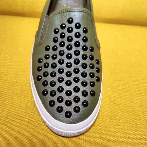 COACH Chrissy Rivets Genuine Leather Olive Sneaker Slip On Sneakers Women's 9.5 - Picture 3 of 8